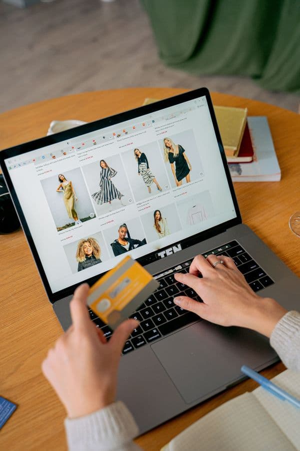 Professional backlink network coverage for E-Commerce & Retail